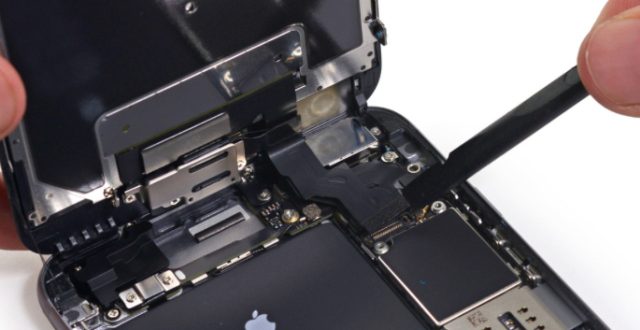 iPhone Repairs In Calgary 